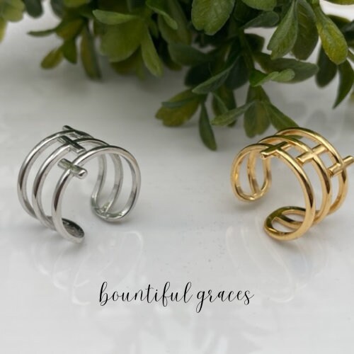 Trinity Triple Cross Adjustable Ring